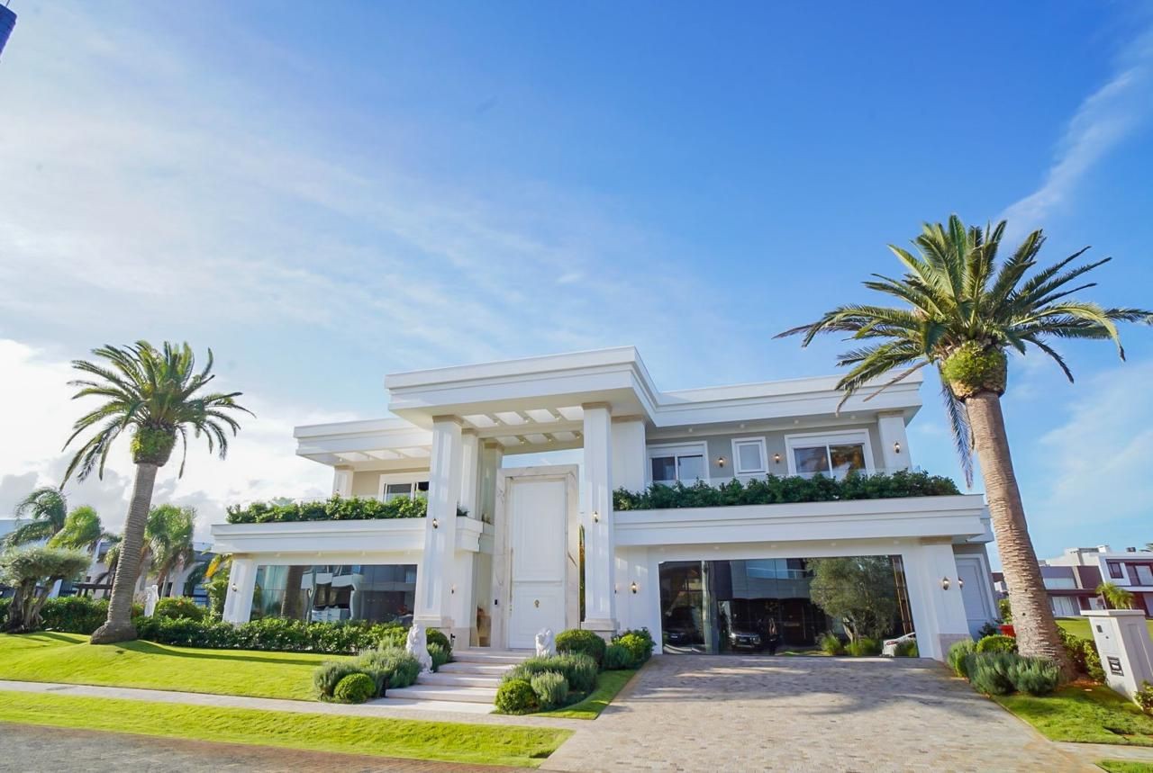 Casa em Condomínio 5 dormitórios para venda, Capão Da Canoa em Capão da Canoa | Ref.: 201325