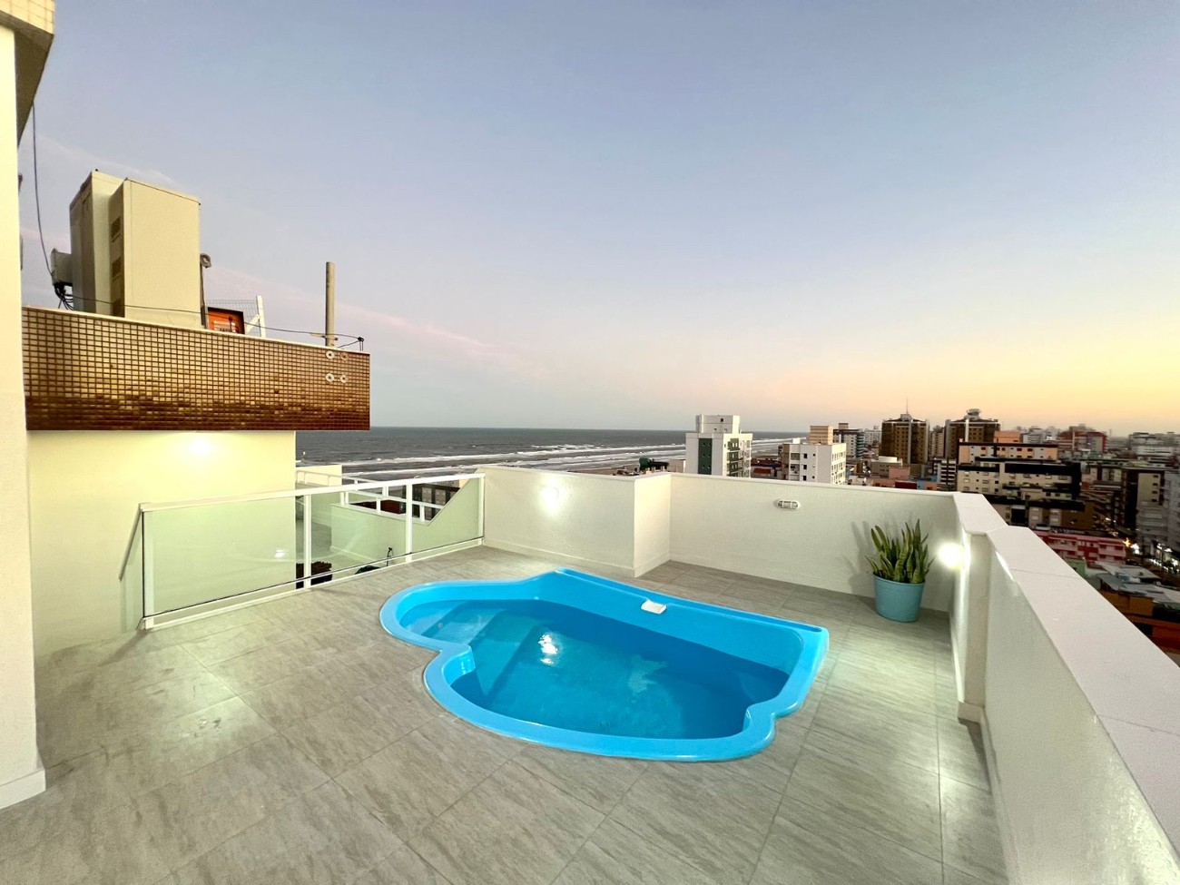 Cobertura 4 dormitórios para venda, Zona Nova em Capão da Canoa | Ref.: 304551